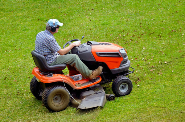 How a Lawn Mower Enhances Lawn Care Efficiency